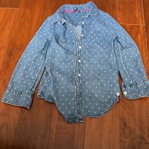 Tommy Hilfiger girls shirt size 7( S/P)